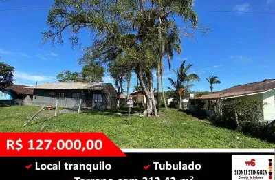 Excelente terreno no bairro Costeira, 312,42 metros quadrados.