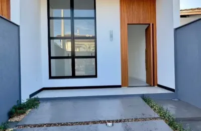 Casa com 3 quartos à venda no Iririú, Joinville 