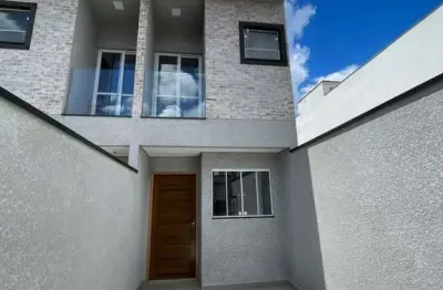 Imóvel pronto para morar em Franco da Rocha: Casa com varanda e lavabo no Residencial Santo Antônio