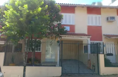 Sobrado com 2 dormitórios à venda, 83 m² por R$ 320.000,00 - Florestal - Lajeado