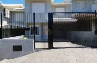 Sobrado com 3 dormitórios à venda, 108 m² por R$ 500.000,00 - São Cristóvão - La