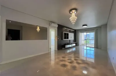 Apartamento semimobiliado com 3 dormitórios - Centro - Lajeado/RS