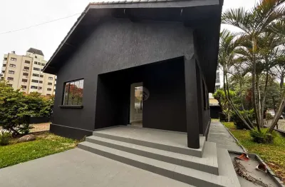 Casa comercial para alugar na Rua Olavo Bilac, 464, Florestal, Lajeado