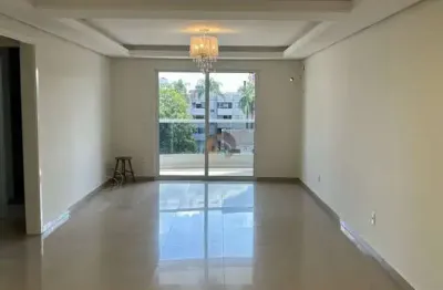 Apartamento amplo, com 2 dormitórios para locação em lajeado/rs