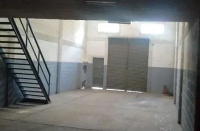 Barracão / Galpão / Depósito à venda na Vila Aparecida, Bragança Paulista , 240 m2 por R$ 1.300.000