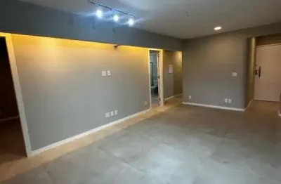 Apartamento para Venda em Rio de Janeiro, Leblon, 3 dormitórios, 2 suítes, 3 banheiros, 1 vaga