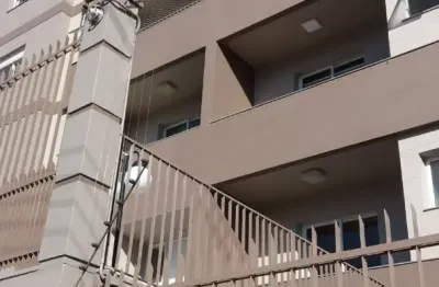 Excelente custo benefício, ótimo apartamento 72 m2,  bairro Arco Baleno Esplanada, elevador, garagem coberta.