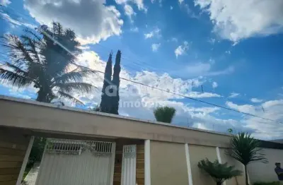 Casa em condomínio fechado com 4 quartos para alugar na Rua Rua 12 Chácara 144/1, 16, Vicente Pires, Brasília por R$ 17.000