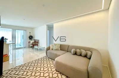 Apartamento Alto Padrão com 127,58m² privativos, 3 suítes, 2 vagas de garagem, em Balneário Piçarras - SC.