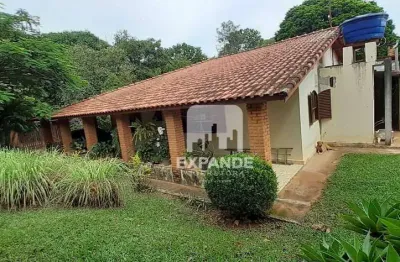 Chácara com 3 dormitórios à venda, 5338 m² por R$ 950.000,00 - Chácara Recreio Vista Alegre - Botucatu/SP