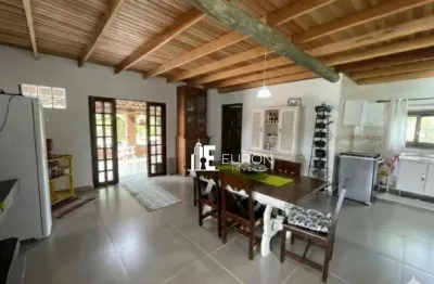 Casa/Chácara com 3 dormitórios à venda, 2500 m² por R$ 990.000 - Granja das Acácias - Quatro Barras/PR