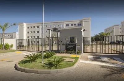 Totalmente Reformado! Apartamento 2 Dormitórios - Cozinha Planejada - LED | Aceita Financiamento