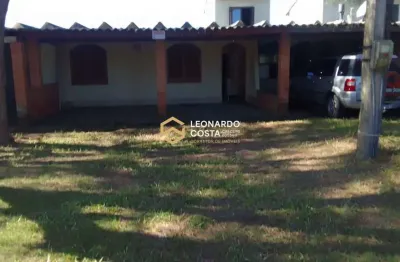 Bela casa em bairro nobre de cidreira proximo à plataforma de pesca