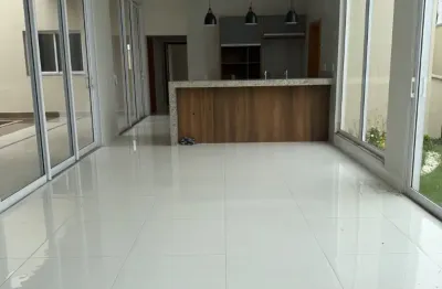 Oportunidade Grand Trianon R$ 1.500.000 3 suítes Picina aquecida ótima localização