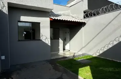 Casa 2 quartos com 1 suíte, 1 mil entrada, oportunidade de investimento