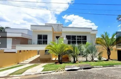 Casa em condomínio fechado com 4 quartos à venda no Centro, Cotia 