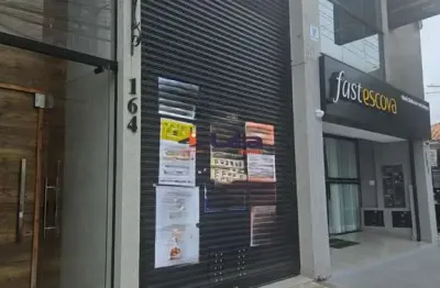 Salão Comercial para Locação em Suzano-SP - no Centro - 90m² - 1 Banheiro