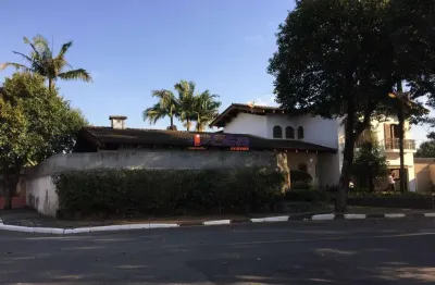 Sobrado para venda em Suzano-SP, Jardim Josué: 2 quartos, 2 suítes, 2 salas, 4 vagas, 459m². Venha conferir!