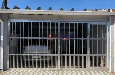 Casa com 3 quartos à venda na Rua Carlos Molteni, 591, Vila Amorim, Suzano, 93 m2 por R$ 470.000