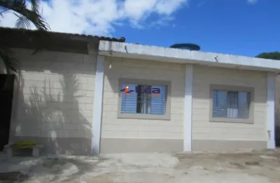 Chácara à venda em Suzano-SP, bairro Chácaras Ceres: 3 quartos, 1 suíte, 1 sala, 1 banheiro, 4 vagas, 79m². Aproveite!