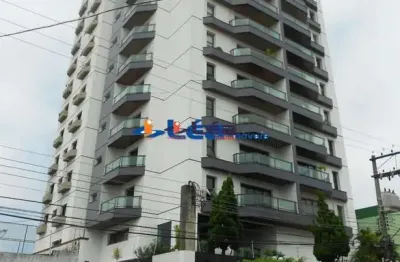 Excelente apartamento à venda no Centro de Suzano-SP - 3 quartos, 1 suíte, 2 salas, 1 banheiro, 2 vagas de garagem - 246m² de área.