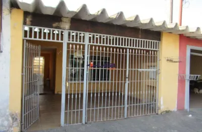 Imperdível oportunidade de adquirir casa com 2 quartos e 1 suíte na Vila Amorim, Suzano-SP!