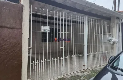 Casa à venda em Suzano-SP, no bairro Cidade Cruzeiro do Sul com 3 quartos, 1 sala, 1 vaga de garagem e 129,50 m² de área.