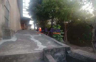 Imperdível Casa à Venda em Itaquaquecetuba-SP, Vila Arizona: 4 quartos, 2 salas, 2 banheiros, 2 vagas, 126,65m²