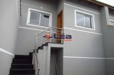 Casa à venda em Suzano-SP, Jardim das Flores: 3 quartos, 1 suíte, 1 sala, 1 banheiro, 2 garagens, 81m². Venha conferir!