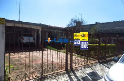 Casa com 4 quartos à venda na Rua Professor Roberto David, 339, Vila Figueira, Suzano por R$ 930.000