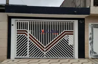 Casa com 3 quartos à venda na Rua Manoel Teixeira, 137, Parque Maria Helena, Suzano por R$ 500.000