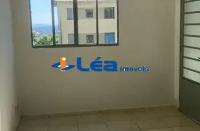 Apartamento com 2 quartos à venda na Estrada Takashi Kobata, 1800, Jardim Europa, Suzano, 48 m2 por R$ 160.000