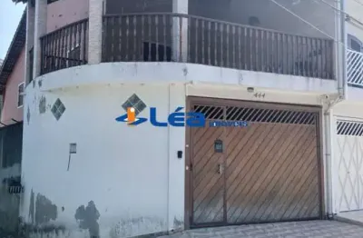 Sobrado de 3 quartos na Vila Júlia, Poá-SP: 1 suite, 1 sala, 4 banheiros, 2 vagas de garagem, 227,55 m² de área