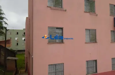 Apartamento com 2 quartos à venda na Rua Américo Trufeli, 53, Parque Dourado, Ferraz de Vasconcelos, 47 m2 por R$ 100.000