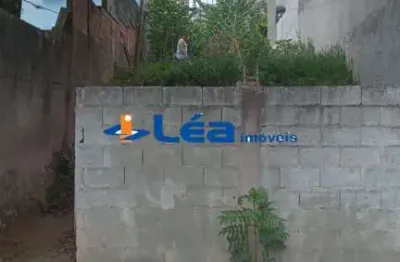Terreno à venda na Rua Reinald Leal, 20, Jardim São Bernardino, Suzano por R$ 100.000