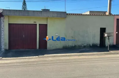 Casa com 2 quartos à venda na Rua Alcides Pizzolito, 159, Jardim Casa Branca, Suzano por R$ 550.000