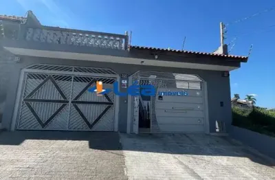 Casa com 3 quartos à venda na Rua Tomé de Souza, 330, Vila Áurea, Poá por R$ 1.400.000