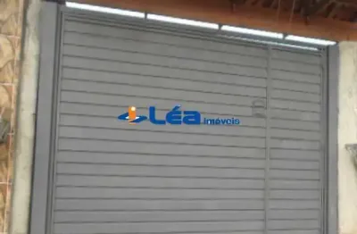 Casa com 3 quartos à venda na Rua Iracy Umbelina de Jesus, 348, Caxangá, Suzano por R$ 550.000