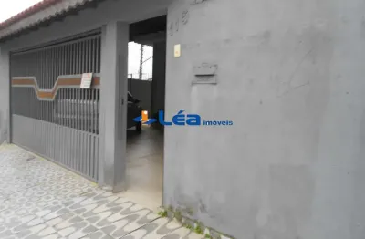 Casa com 2 quartos à venda na Rua Thereza Papaes Galletti, 115, Jardim Suzano, Suzano por R$ 650.000