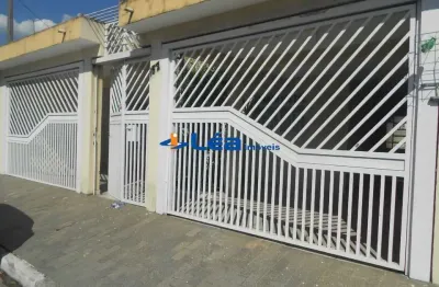 Casa com 3 quartos à venda na Rua Carl Willian Cooper, 152, Vila Amorim, Suzano por R$ 600.000