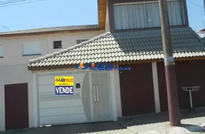 Casa com 4 quartos à venda na Rua Vereador Antônio Teixeira, 450, Jardim Cacique, Suzano por R$ 1.040.000