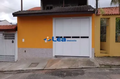 Casa com 3 quartos à venda na Rua Santo André, 56, Vila Lavínia, Mogi das Cruzes por R$ 640.000