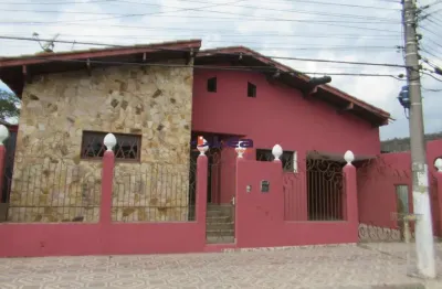 Casa com 3 quartos à venda na Rua Agnaldo Cursino, 89, Sesc, Suzano, 307 m2 por R$ 680.000