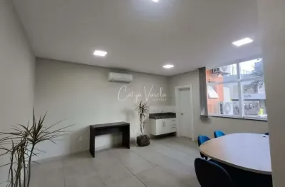 Alugue com exclusividade na catya varela imoveis: prédio com 9 salas