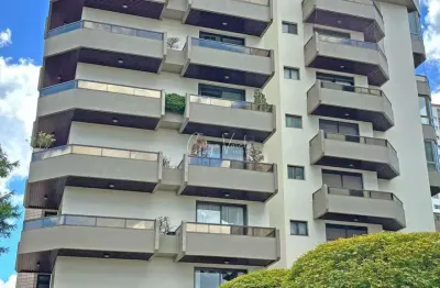 Apartamento com 4 quartos à venda na Rua Castro Alves, 385, Madureira, Caxias do Sul
