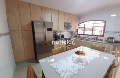 Casa com 2 quartos à venda na Rua Paulo Barreto, Vila Barreto, São Paulo