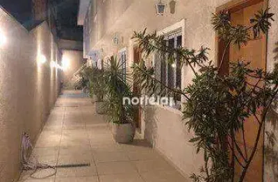 Sobrado em condomínio fechado vila dos remédios 2 suítes, 2 vagas cobertas.