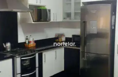 Casa assobradada com 3 dormitórios , saão em baixo 16 vagas de garagem