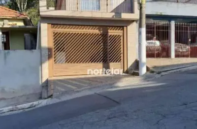 Ótima casa e sobrado mesmo terreno à venda na vila jaguara