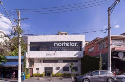 Casa comercial com 11 salas para alugar na Rua Soldado João de Oliveira, Chácara Inglesa, São Paulo